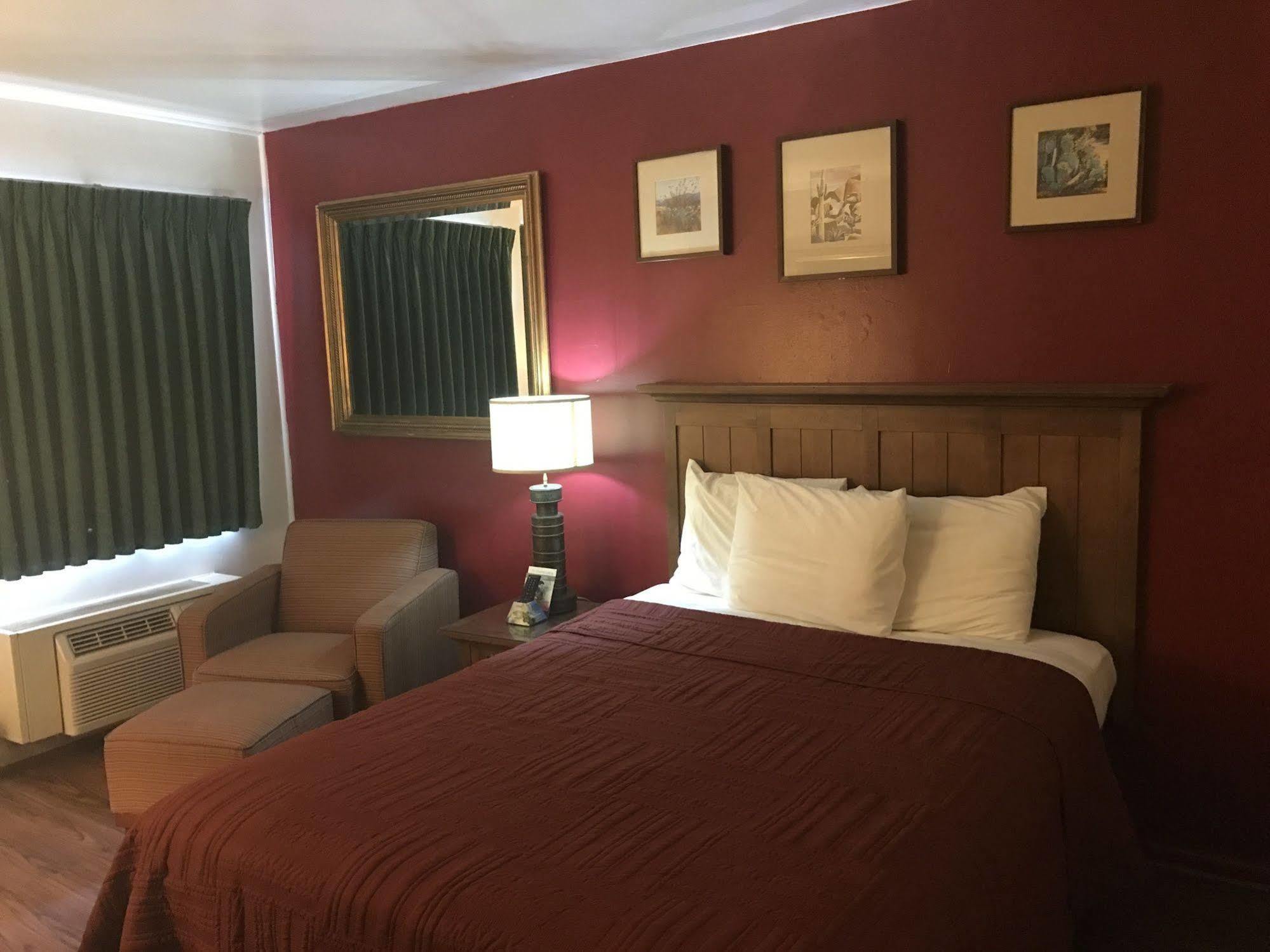 Canyonlands Motor Inn Монтічелло Екстер'єр фото